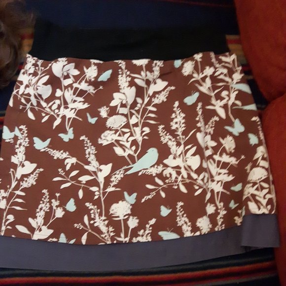 Amazing reversible skirt! - Picture 2 of 2